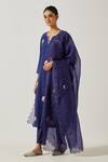 Buy_Label Earthen_Blue Cotton Embroidery Split V-neck Floral Bloom Kurta With Pant _at_Aza_Fashions