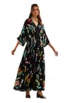 Buy_Label Earthen_Black Viscose Crepe Silk Print Florence V Neck Ceibo Kaftan  _Online_at_Aza_Fashions