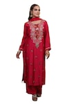 Lasha_Pink Cotton Silk Hand Embroidered Zari Round Floral Kurta Pant Set _Online_at_Aza_Fashions