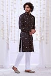 Shop_Taroob_Black Silk Printed Mughal Darbar Motifs Kurta Set  