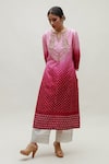 Buy_Naina Jain_Pink Silk Hand Embroidered Zardozi Notched Round Sarah Yoke Ombre Kurta _at_Aza_Fashions