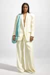 Deme by Gabriella_White Ferrari Solid Lapel Collar Neck Oversized Blazer With Trouser _Online