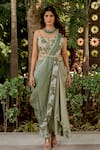 Buy_Nikita Vishakha_Green Raw Silk Embroidered Thread Sweetheart Border Skirt Saree Set _at_Aza_Fashions