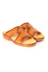 Buy Nauvab Brown Plain Arba Minar Sandals at Aza Fashions Buy_Nauvab_Brown Plain Arba Minar Sandals _at_Aza_Fashions