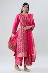 Buy_Peenacolada_Pink Silk Geometric Boota Notched Pattern Neck Kurta Pant Set _Online_at_Aza_Fashions