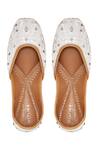 House of Kosha_White Stone Mogra Blossom Embroidered Leather Juttis _Online_at_Aza_Fashions