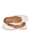 Buy_House of Kosha_White Stone Mogra Blossom Embroidered Leather Juttis _Online_at_Aza_Fashions