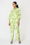 Buy_KLAD_Green Crepe Print Abstract Splash Collared Neck Geometric Shirt With Pant _at_Aza_Fashions