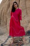 Buy_Nirjara_Pink Chanderi Cotton Hand Painted Line Round Kara Dress  