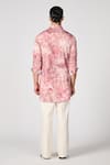 Shop_S&N by Shantnu Nikhil_Pink Giza Cotton Printed Abstract Kurta _at_Aza_Fashions