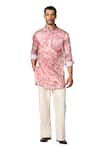 S&N by Shantnu Nikhil_Pink Giza Cotton Printed Abstract Kurta _Online_at_Aza_Fashions