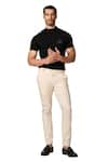 S&N by Shantnu Nikhil_Off White Cotton Twill Plain Straight Fit Trouser _Online_at_Aza_Fashions