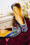 Shop_Cilwana Studio_Blue Embroidered Knotted Flower Juttis _at_Aza_Fashions