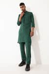 Buy_Son of A Noble Snob_Green Linen Printed Geometric Tory Reflection Striped Kurta And Pant Set _at_Aza_Fashions