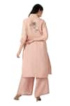 Buy_Kaveri_Pink 100% Linen Embroidered Thread V Neck Floral Kurta And Pant Set 