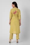 Shop_KAVERI_Green 100% Linen Notched Shaded Flower Hand Print Kurta And Pant Set  _at_Aza_Fashions