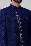 Arihant Rai Sinha_Blue Velvet Silk Embroidery Thread Floret Motif Layered Sherwani Set _at_Aza_Fashions