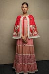 Buy_Shruti Sancheti_Red Jamdani Embroidered Thread Round Floral Bird Cape  _at_Aza_Fashions