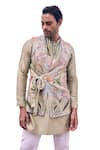 Buy_Kaaj Button x AZA_Green Organza Embroidery Thread Mirror Bundi And Kurta Set 