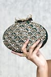 Buy_THE TAN CLAN_Green Zardosi Zafraan Embroidered Clutch 