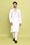 Buy_Arihant Rai Sinha_Off White Cotton Hand Embroidered Neck Kurta With Pant 