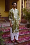 Ankit V Kapoor_Green Viscose Silk Linen Embroidered Thread Falaknuma Kurta And Pant Set _at_Aza_Fashions