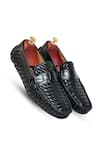 Buy_Vantier_Black Weave Textured Leather Loafers _at_Aza_Fashions
