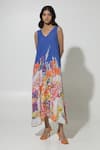 Buy_Sobariko_Blue Linen Printed Floral V Neck Isla Dress _at_Aza_Fashions