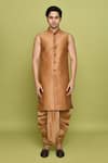 Buy_Aryavir Malhotra_Peach Sherwani Brocade Flower Pattern Kurta Set _Online_at_Aza_Fashions