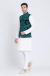 Buy_Arun verma_Green Linen Embroidery Damask Bloom Bundi 