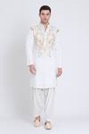 Buy_Arun verma_Ivory Linen Embroidered Resham Kurta With Dhoti Pant _at_Aza_Fashions