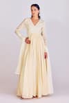 Buy_Basanti - Kapde Aur Koffee_White Chinon Embroidered Flower V Neck Anarkali With Dupatta _at_Aza_Fashions