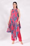 Buy_Chaashni by Maansi and Ketan_Pink Chinon Chiffon Printed Floral Round Neck Kurta And Pant Set_at_Aza_Fashions