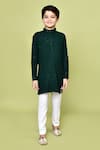 Buy_Samyukta Singhania_Green Cotton Rayon Embroidered Floral Pathani Kurta And Pyjama Set _at_Aza_Fashions