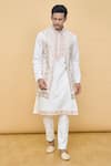 Buy_Soniya G x AZA_Cream Handloom Embroidered Aari Tilla Floral Jaal Nehru Jacket Kurta Set_Online_at_Aza_Fashions