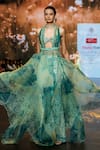 Buy_Awigna_Green Organza Print Bluebell Fantasy Sweetheart Neck Gardenia Gown Pant Set _at_Aza_Fashions