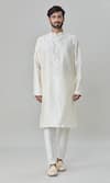 Arihant Rai Sinha_Off White Jacket And Kurta Silk Blend Hand Embroidered Mirror Set _Online_at_Aza_Fashions