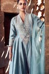 Buy_MATSYA_Blue Chanderi Applique Floral V Sona Patti Naqashi Embroidered Anarkali Pant Set