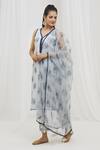 Yuvraani Jaipur_Blue Chanderi, Cotton, Organza Embroidery, Lace V-neck Floral Pattern Kurta Set _Online_at_Aza_Fashions