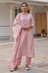 Buy_KARAJ JAIPUR_Pink Kurta And Pant Cotton Embroidery Leheriya Round Neck Pattern Set_at_Aza_Fashions