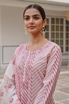 KARAJ JAIPUR_Pink Kurta And Pant Cotton Embroidery Leheriya Round Neck Pattern Set_at_Aza_Fashions