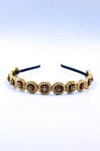 Buy_Foot Fuel_Gold Crystals, Beads Embellished Geometric Carved Brooch Hairband _at_Aza_Fashions