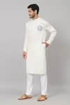 Buy_Hilo Design_Off White Giza Cotton Embroidery Thread Avorio Floral Placement Kurta _Online_at_Aza_Fashions