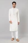 Buy_Hilo Design_Off White Giza Cotton Embroidery Thread Floral Placket Kurta _at_Aza_Fashions