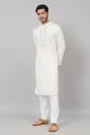 Buy_Hilo Design_Off White Giza Cotton Embroidery Thread Floral Placket Kurta _Online_at_Aza_Fashions