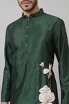 Buy_Hilo Design_Green Semi Raw Silk Placement Patch Floral Wijze Work Kurta With Pant