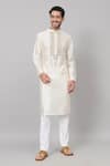 Hilo Design_Off White Semi Raw Silk Placement Embroidery Rein Placket Kurta With Pant_at_Aza_Fashions