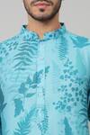 Hilo Design_Blue Giza Cotton Printed Leaf Hojas Breezy Kurta _at_Aza_Fashions