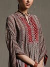 Buy_Ritu Kumar_Beige Rayon Crepe Printed Stripe Mandarin Collar Kurta 