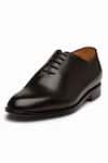 3DM LIFESTYLE_Black Plain Wholecut Oxford Shoes _Online_at_Aza_Fashions